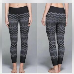 Lululemon Ebb to Street Leggings Chevron Black Gray High Rise Yoga Pants No Size